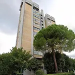 Maison Cesare